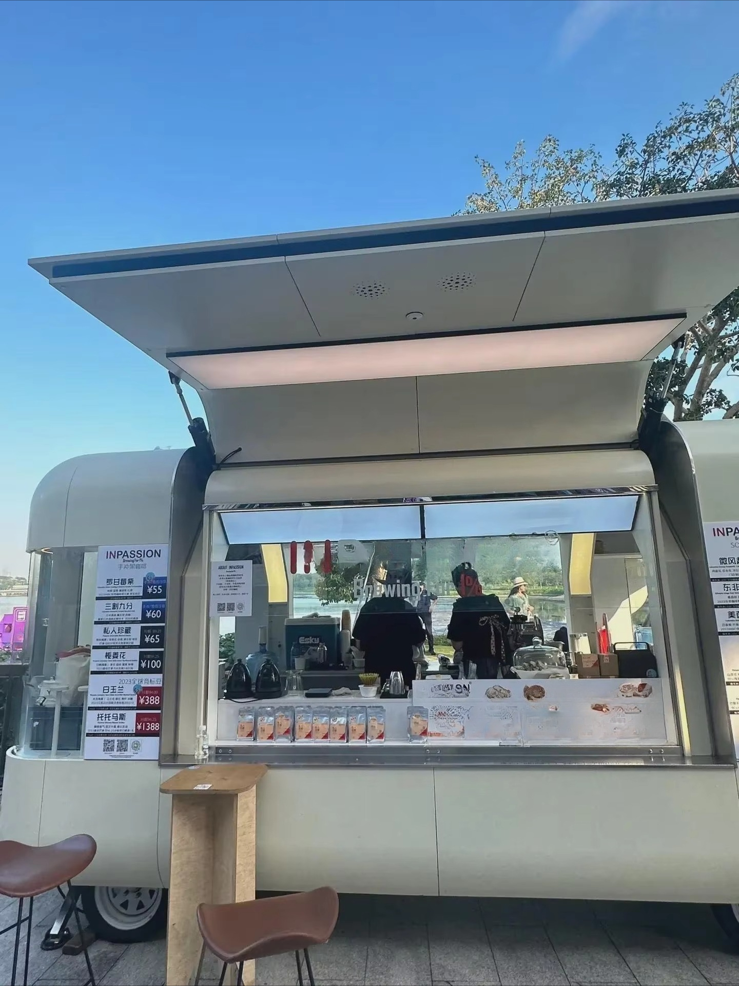 Fiberglass Aluminum Food Truck - Coffee Equipment Service 评论和价格